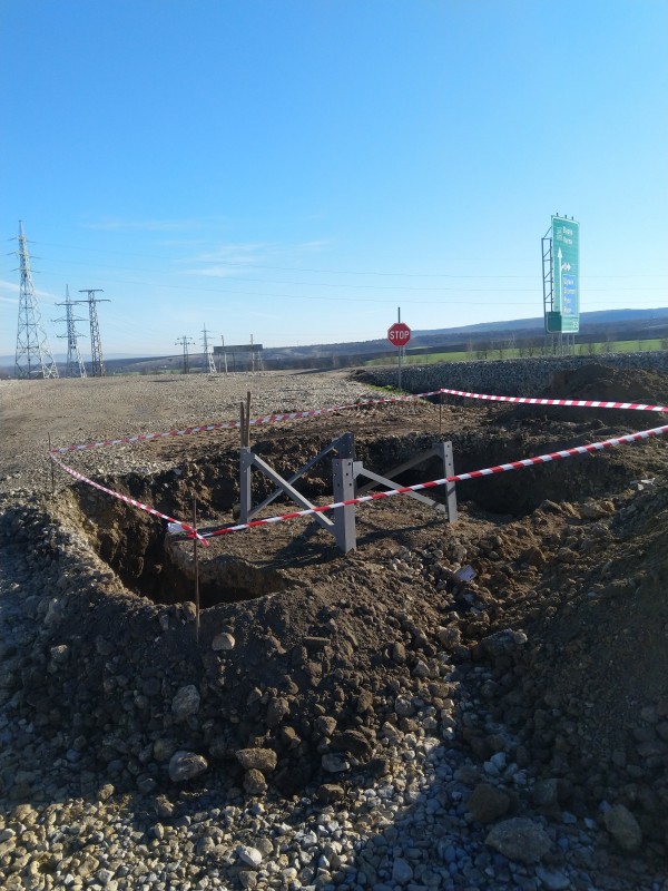 Фирма Урбан Електрик ЕООД - електроизграждане на съоръжения ниско и средно напрежение, инжинерно-внедрителска дейност на ел.инсталации и ел.съоръжения.